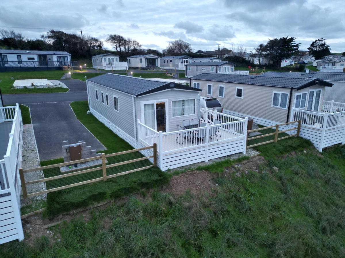New Quay 3-Bedroom Holiday Home With Valley Views מראה חיצוני תמונה